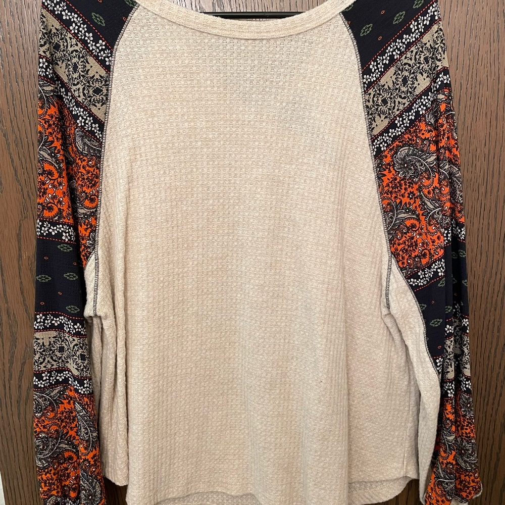 NWOT Daytrip Top